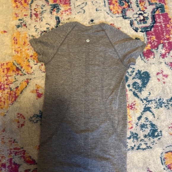 Grey swiftly tech - Picture 2 of 2